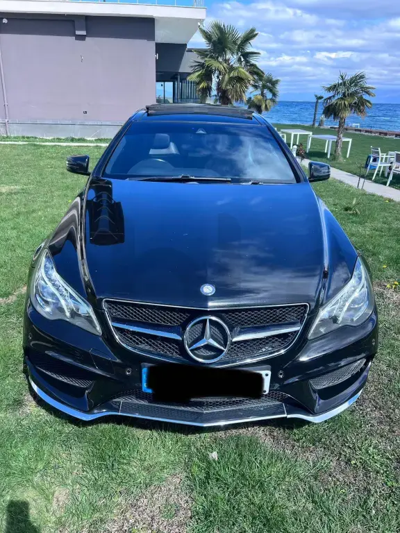 Mercedes-Benz E-Class W213  2016, 124 785km