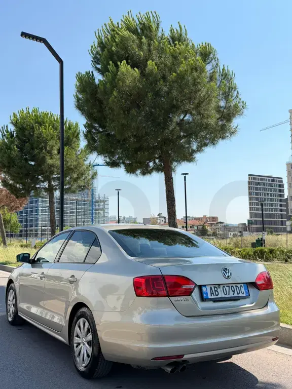 Volkswagen Jetta VI Facelift  2014, 100 000km