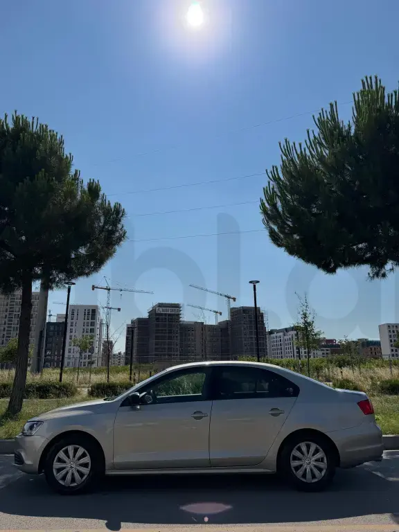 Volkswagen Jetta VI Facelift  2014, 100 000km
