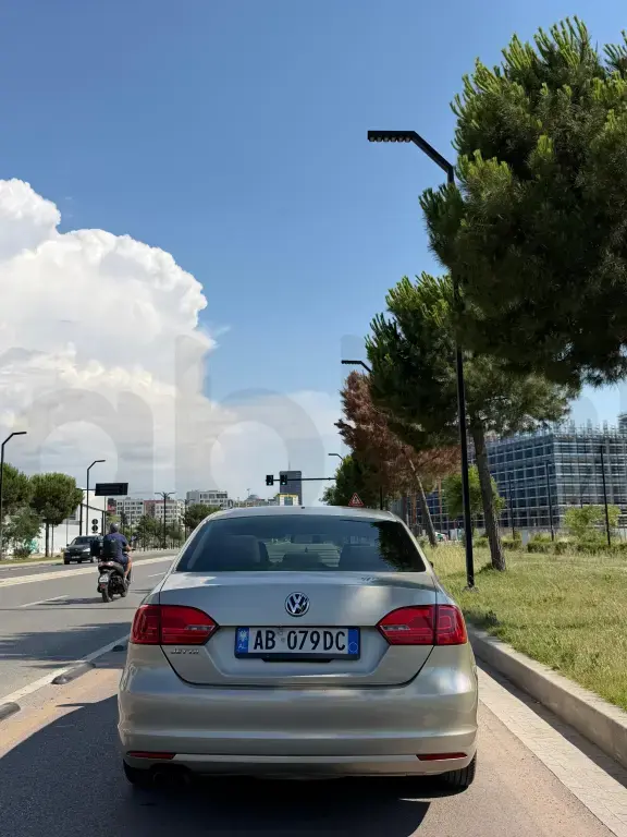 Volkswagen Jetta VI Facelift  2014, 100 000km