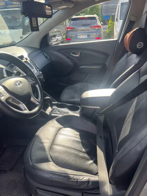 Hyundai Tucson II  2012, 210 000km