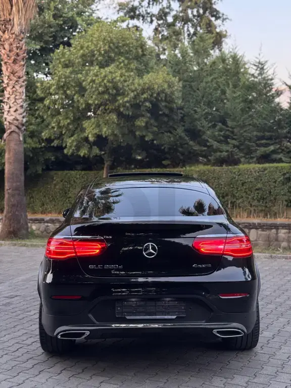 Mercedes-Benz GLC Coupe C253  2018, 196 000km